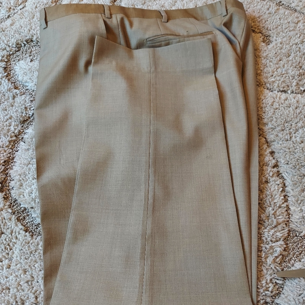 Santorelli Tan Dress slacks 42
